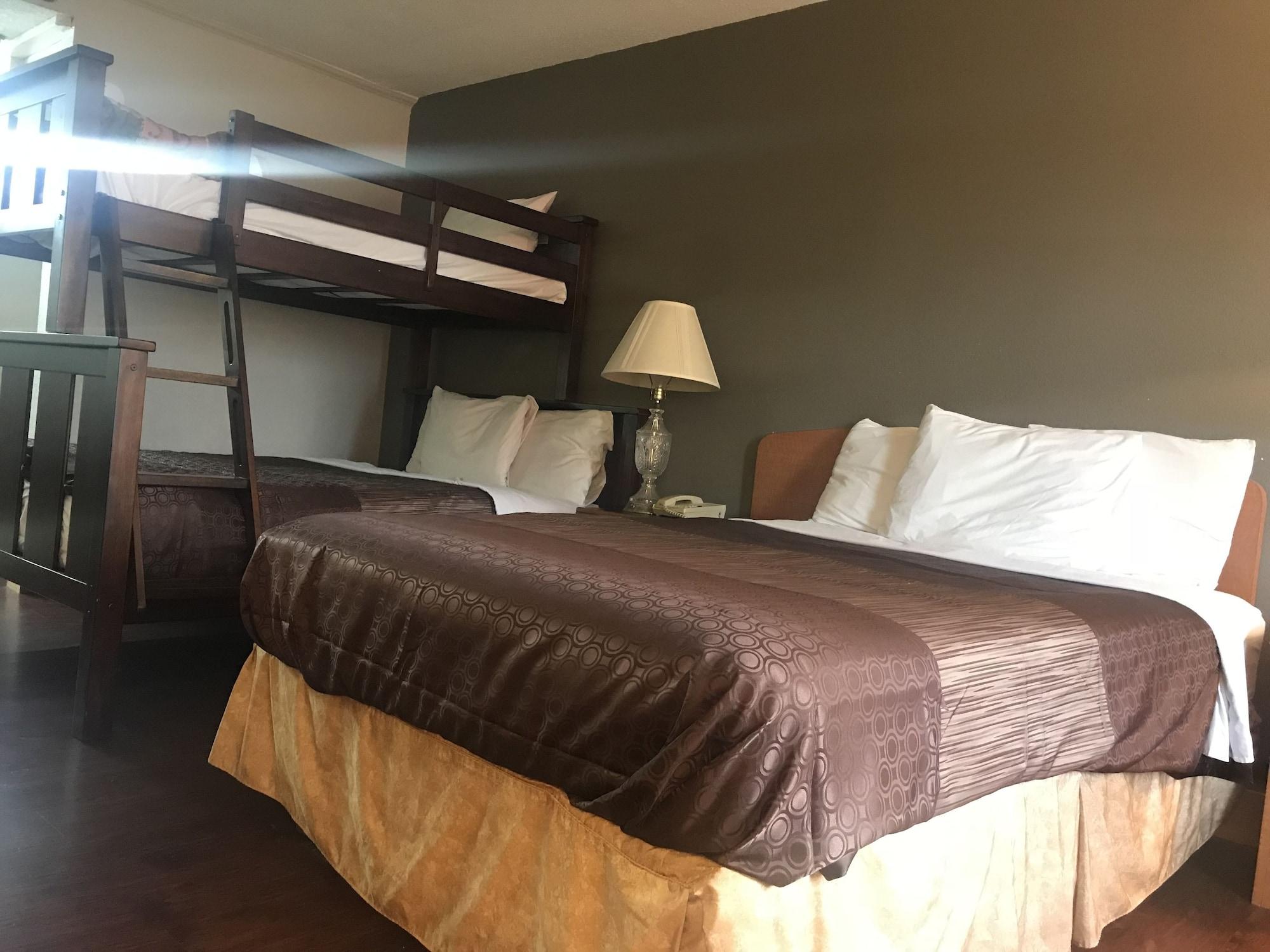 Bear Mount Inn & Suites Pigeon Forge Exteriör bild