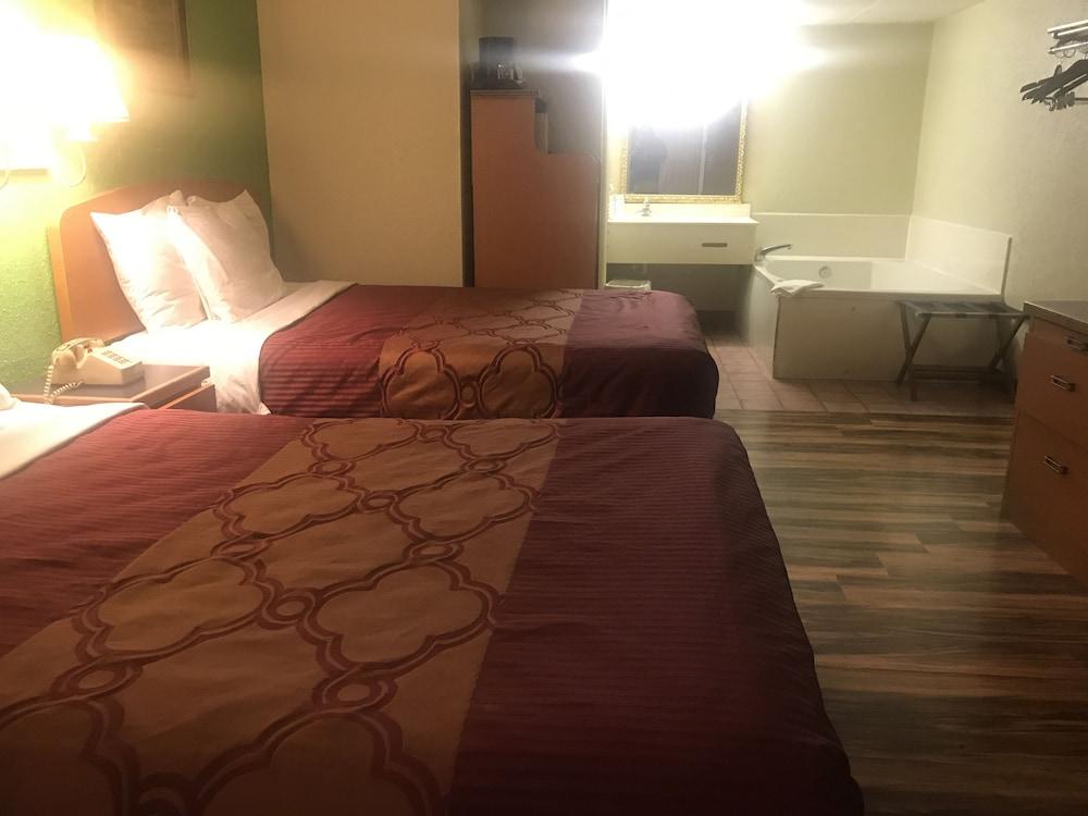 Bear Mount Inn & Suites Pigeon Forge Exteriör bild